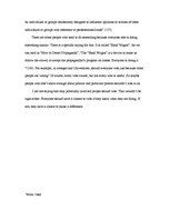 Esszék 'Should Everyone Vote?', 2.                